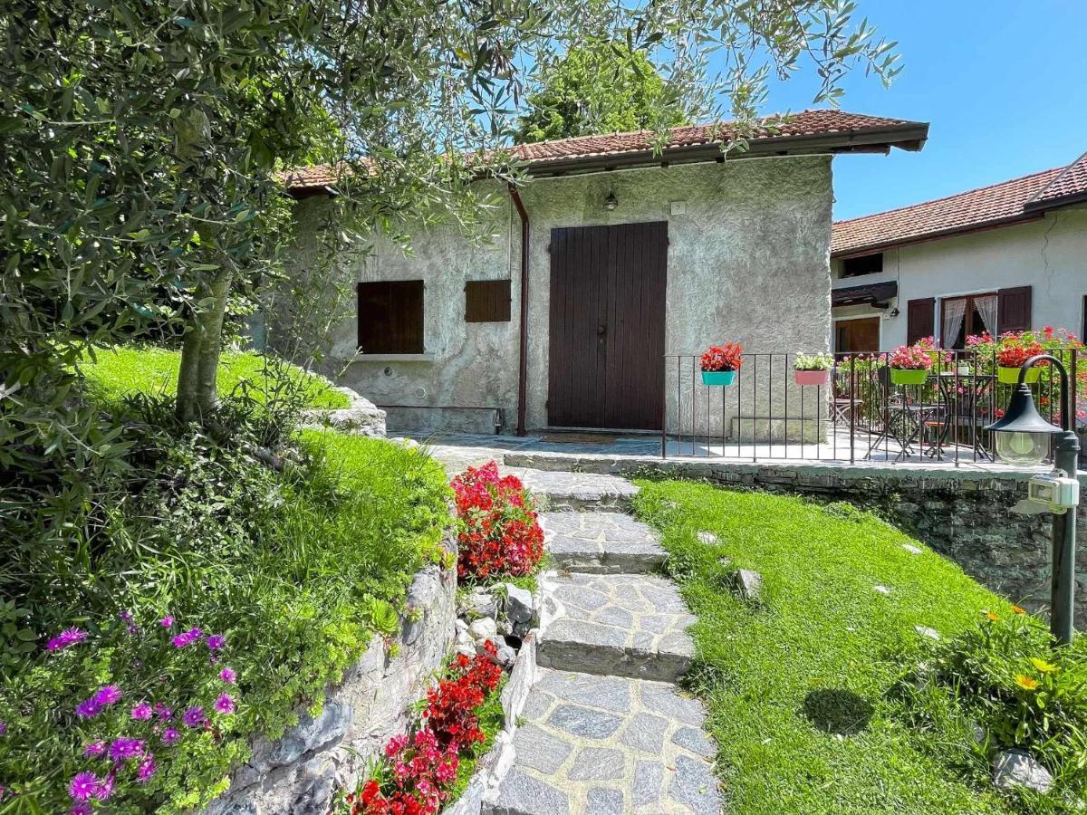 Breva Loft Tra Gli Ulivi Ed Il Lago ベッラージョ エクステリア 写真